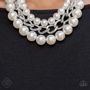 Fiercely 5th Avenue - Complete Trend Blend Fashion Fix Set - July 2019